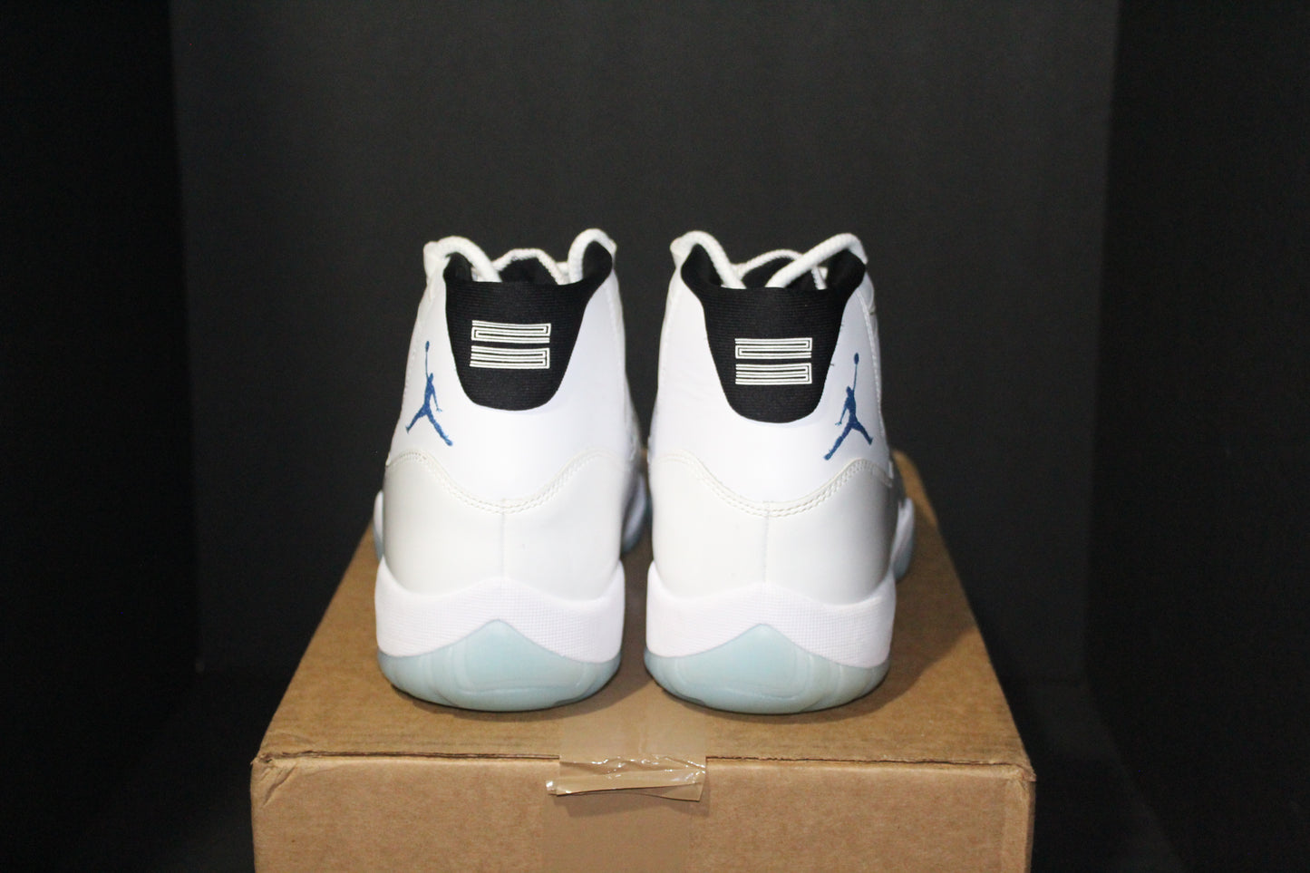 Size 10.5 - Air Jordan 11 Retro Legend Blue - CT8012-104