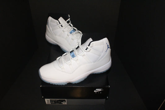 Jordan 11 Retro “Legend Blue”*DS/NEW*