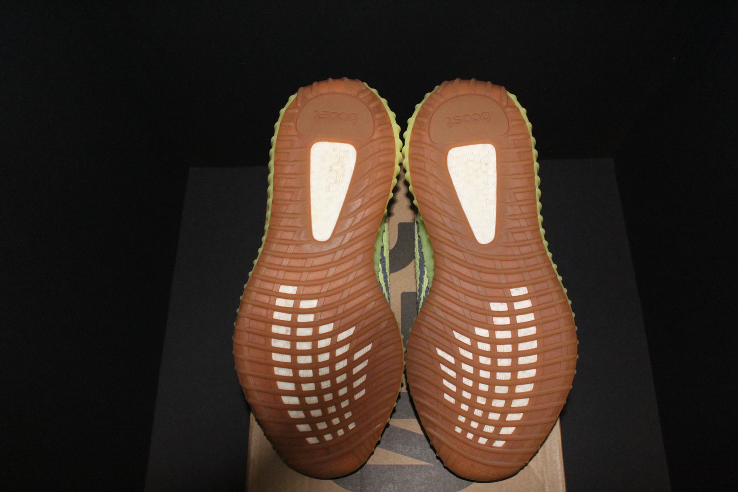 Adidas Yeezy Boost 350 V2 “Semi Frozen Yellow”*USED*
