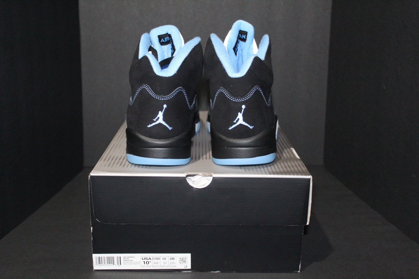 Size 10.5 - Air Jordan 5 Retro “Black/University Blue” - DD0587-008