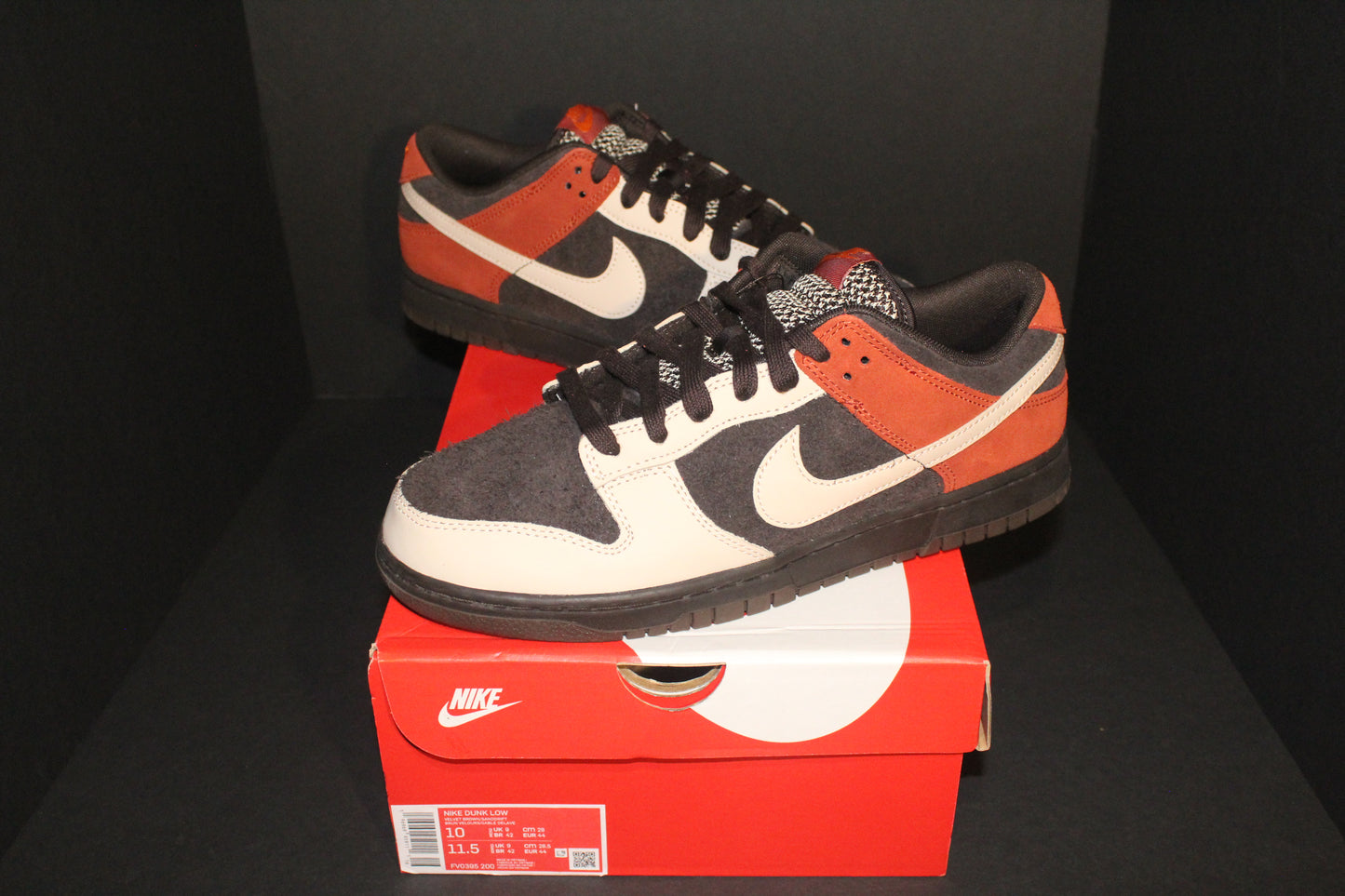 Nike Dunk Low “Red Panda”*DS*