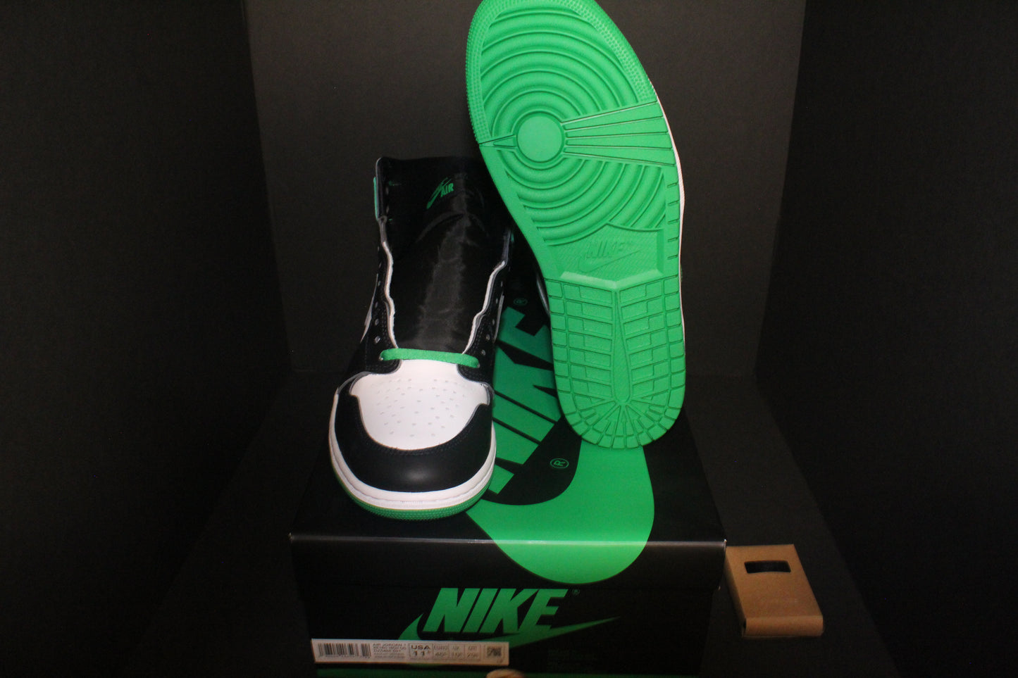 Jordan 1 Retro High OG “Lucky Green”*DS/NEW*