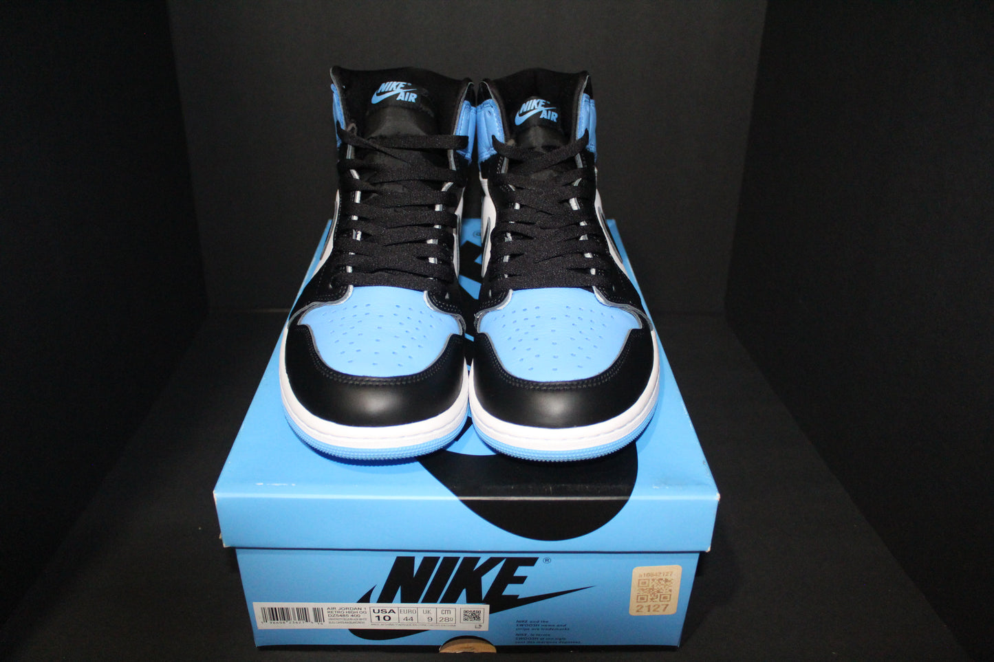 Size 10 - Air Jordan 1 Retro High OG “UNC Toe” *VNDS*