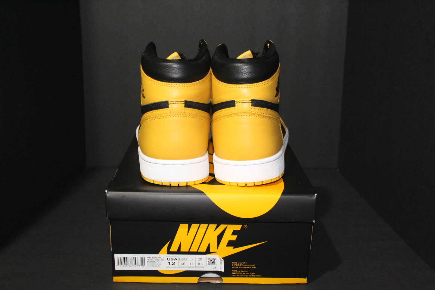 Size 12 - Air Jordan 1 Retro Pollen - 555088-701