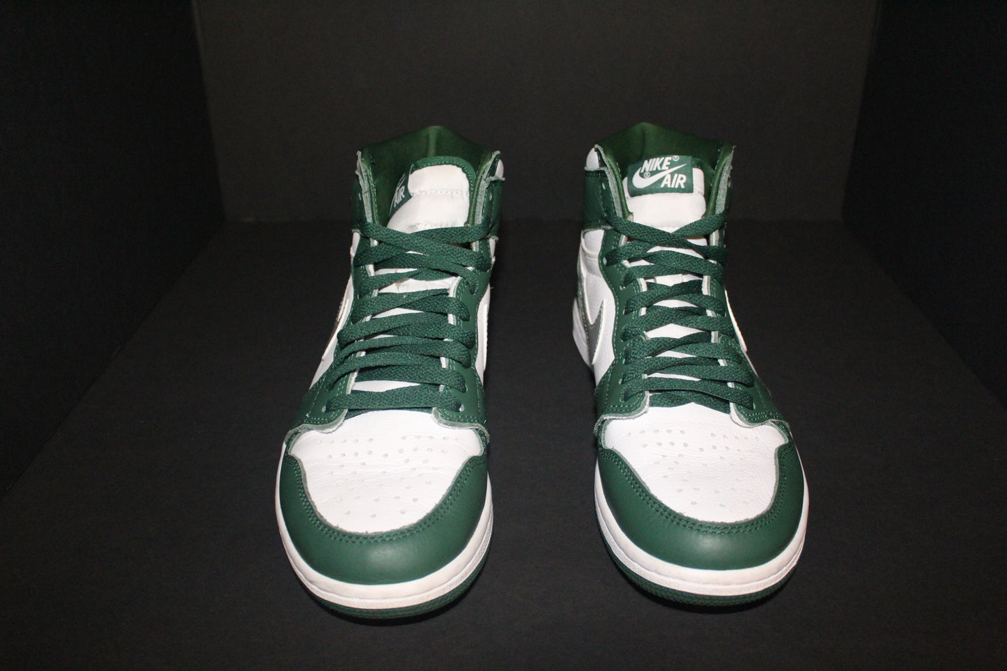 Air Jordan 1 Retro High OG “Gorge Green”*VNDS NO BOX*