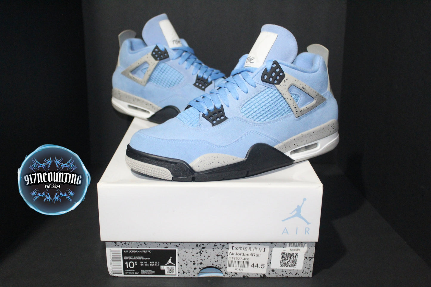Size 10.5 - Air Jordan 4 Retro University Blue (UNC) - CT8527-400 *VNDS*