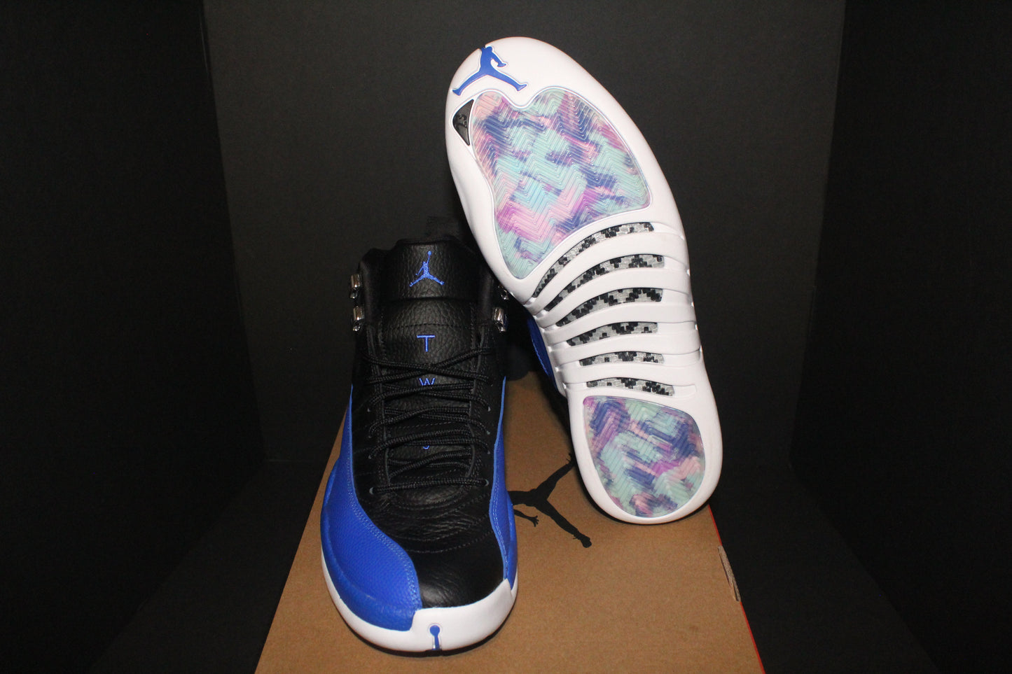 Air Jordan 12 Retro “Hyper Royal” (Women’s)*VNDS*