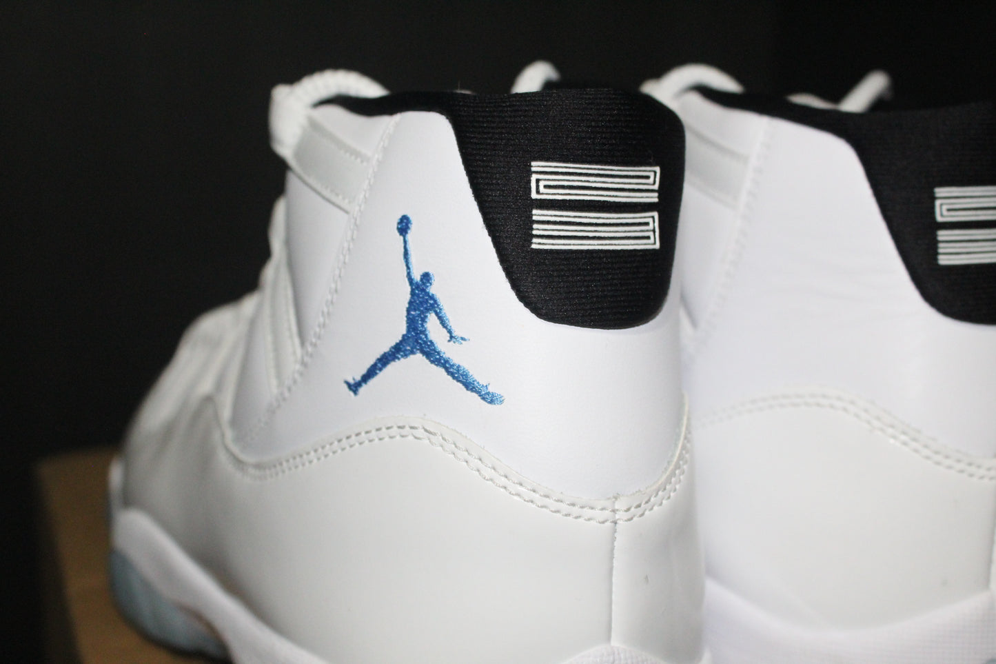 Size 10.5 - Air Jordan 11 Retro Legend Blue - CT8012-104