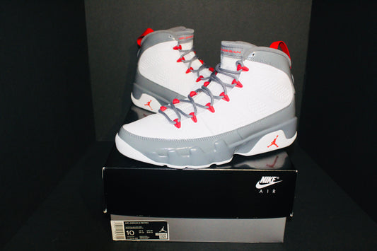 Air Jordan 9 Retro “Fire Red”*DS/NEW*