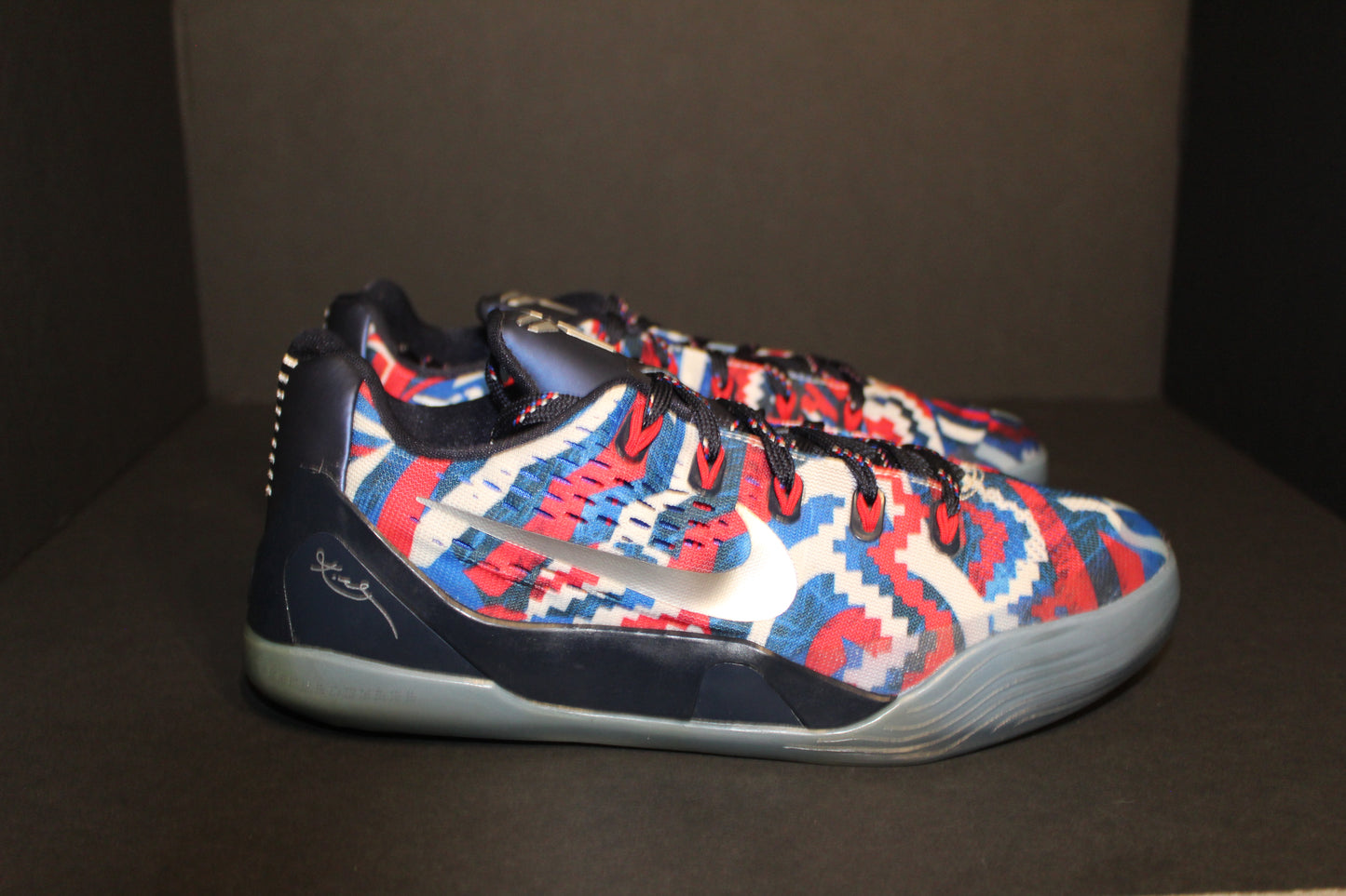 Nike Kobe 9 EM Low Independence Day*VNDS No Box*