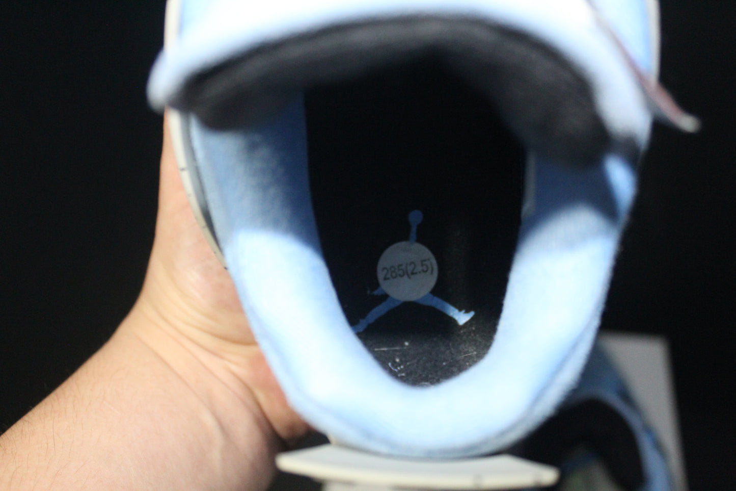 Size 10.5 - Air Jordan 4 Retro University Blue (UNC) - CT8527-400 *VNDS*