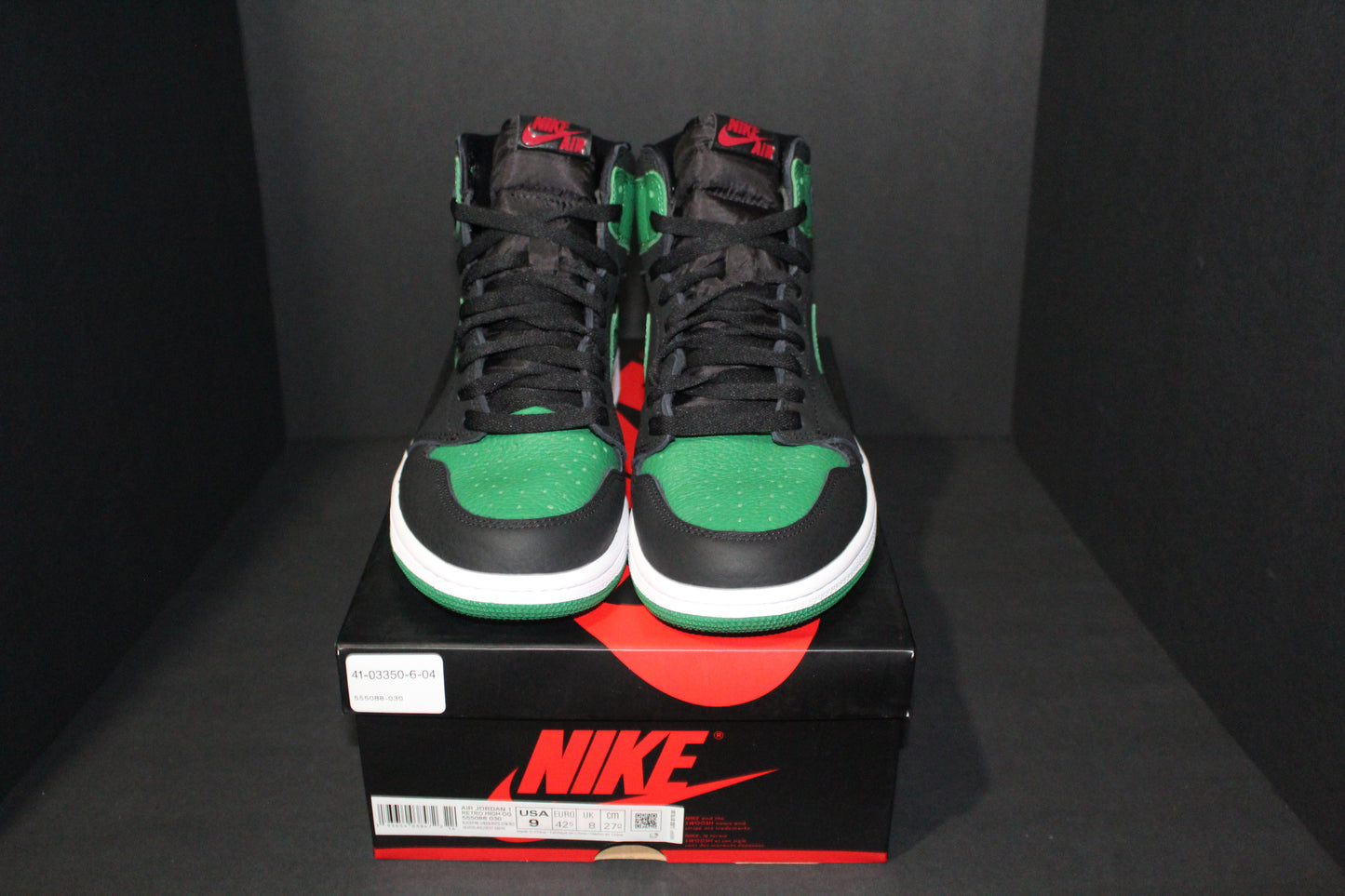 Size 9 - Air Jordan 1 Retro High Pine Green Black 2.0 - 555088-030