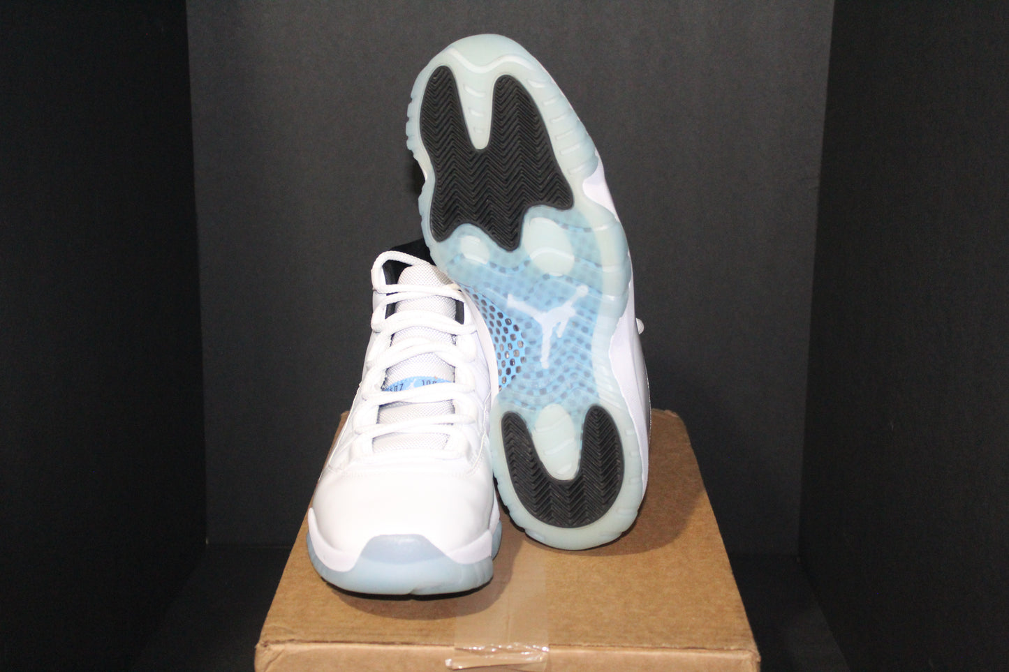 Size 10.5 - Air Jordan 11 Retro Legend Blue - CT8012-104