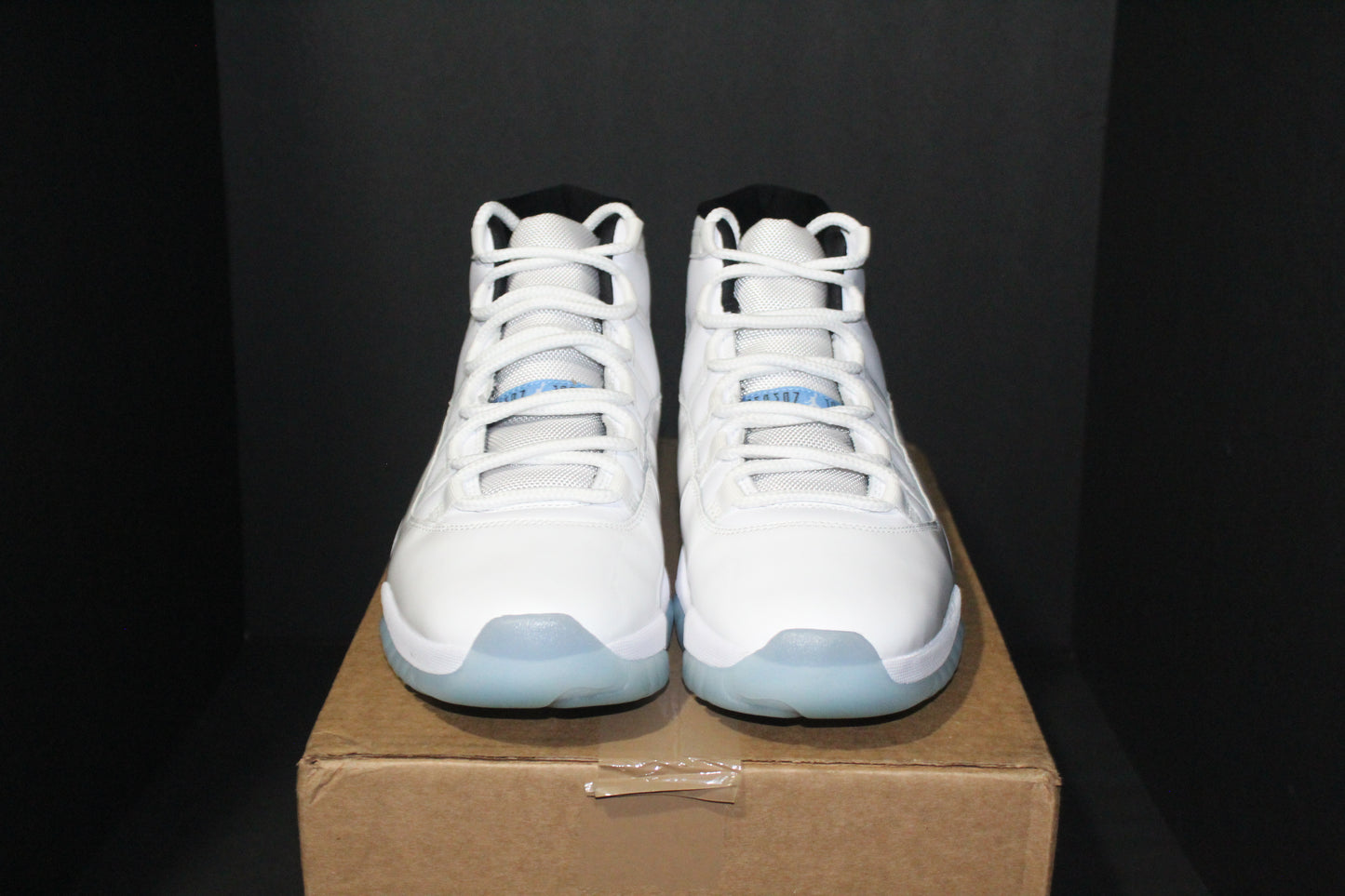 Size 10.5 - Air Jordan 11 Retro Legend Blue - CT8012-104