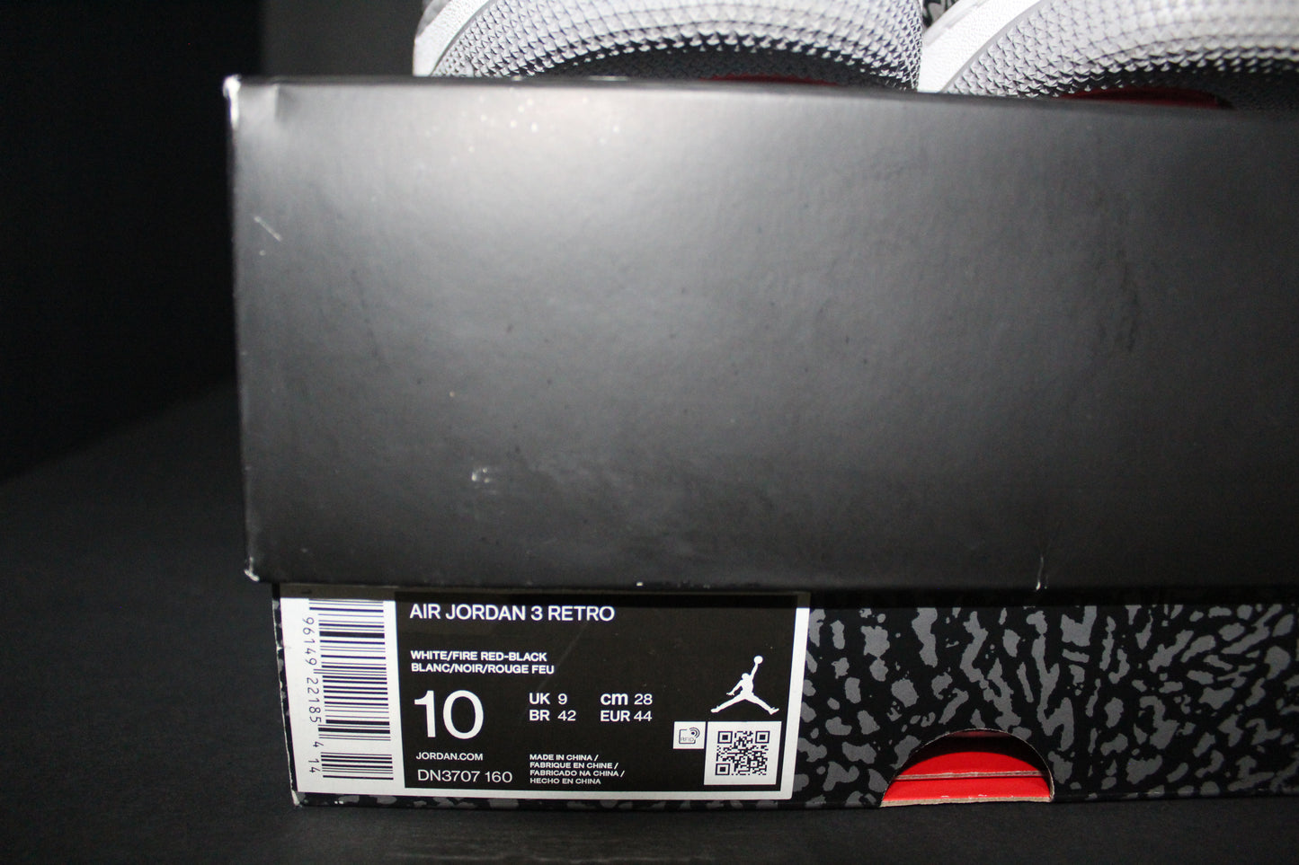 Size 10 - Air Jordan 3 Retro “Fire Red” *VNDS*