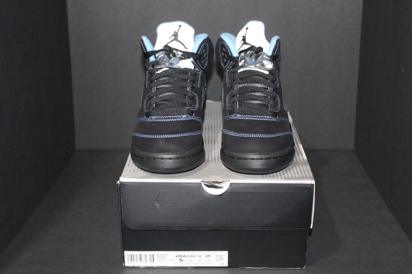 Size 5Y - Air Jordan 5 Retro “Black/University Blue” - 440888-008