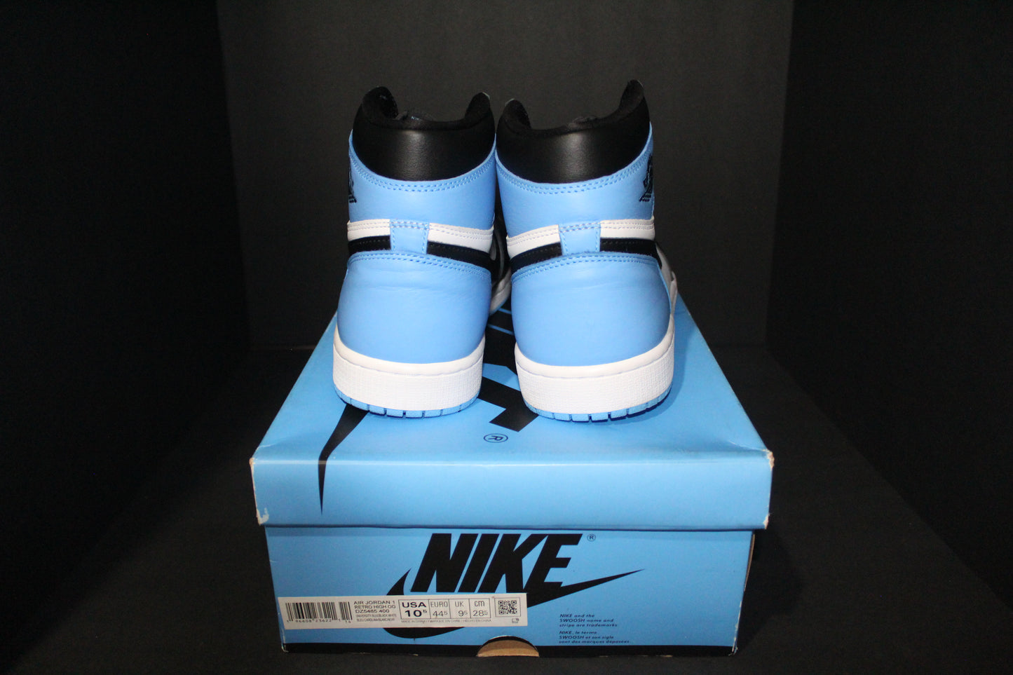Size 10.5 - Air Jordan 1 Retro High OG “UNC Toe” *Used*